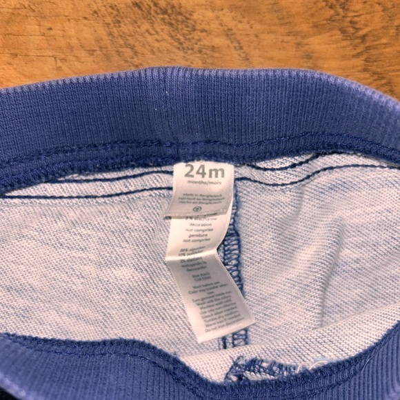 *** 24M GIRL JEANS *** - Picture 2 of 2